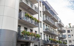 Hof Apartments